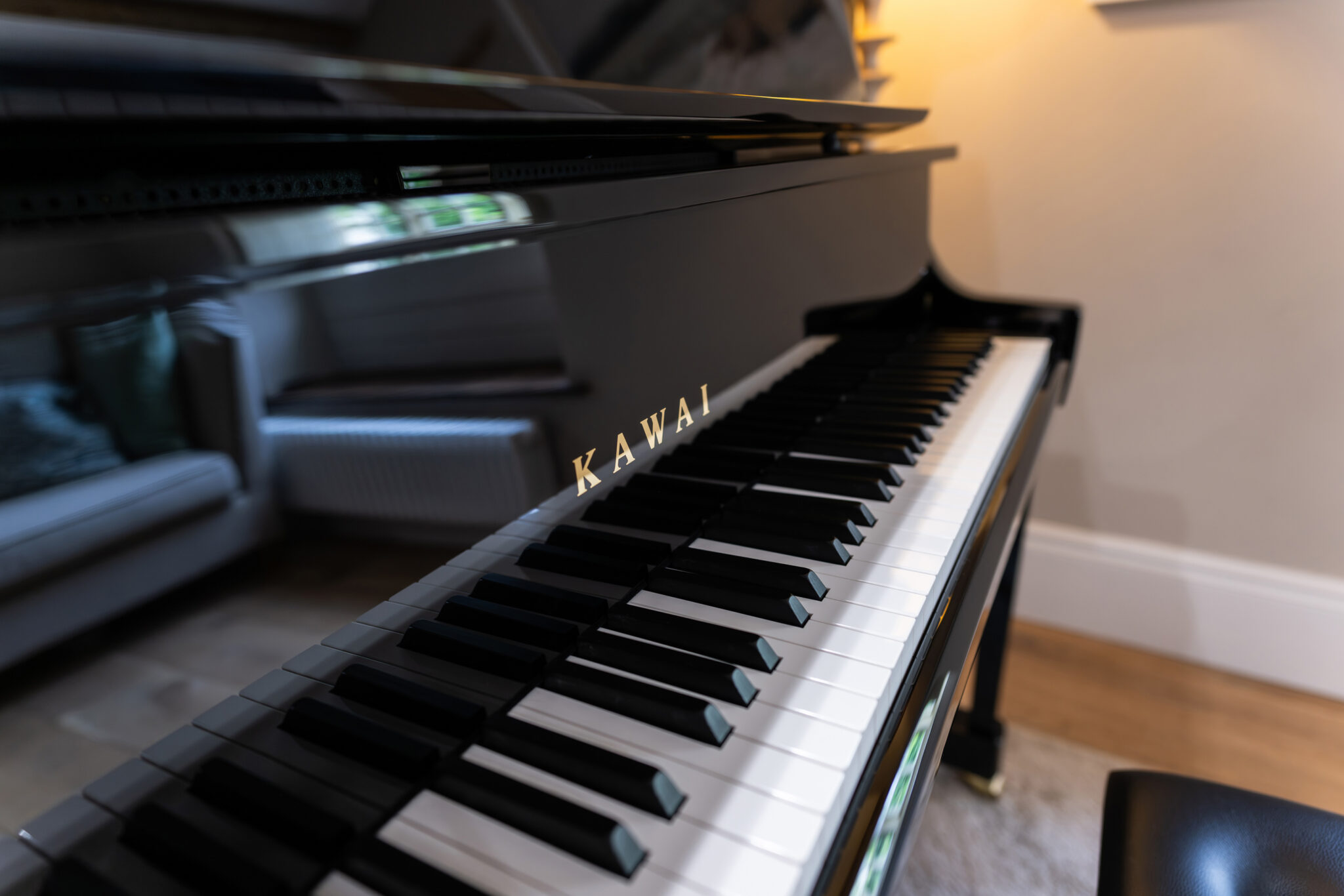 Kawai K-800 Stately Cabinet