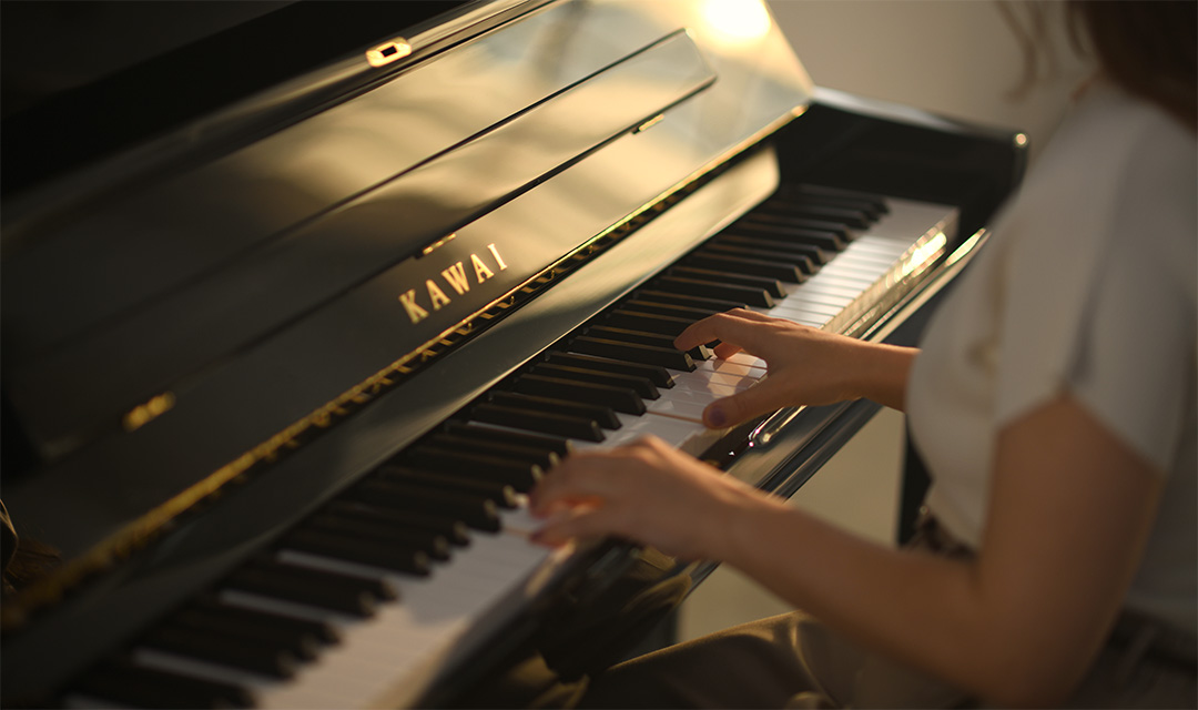 Kawai MS-130 Millennium III Action